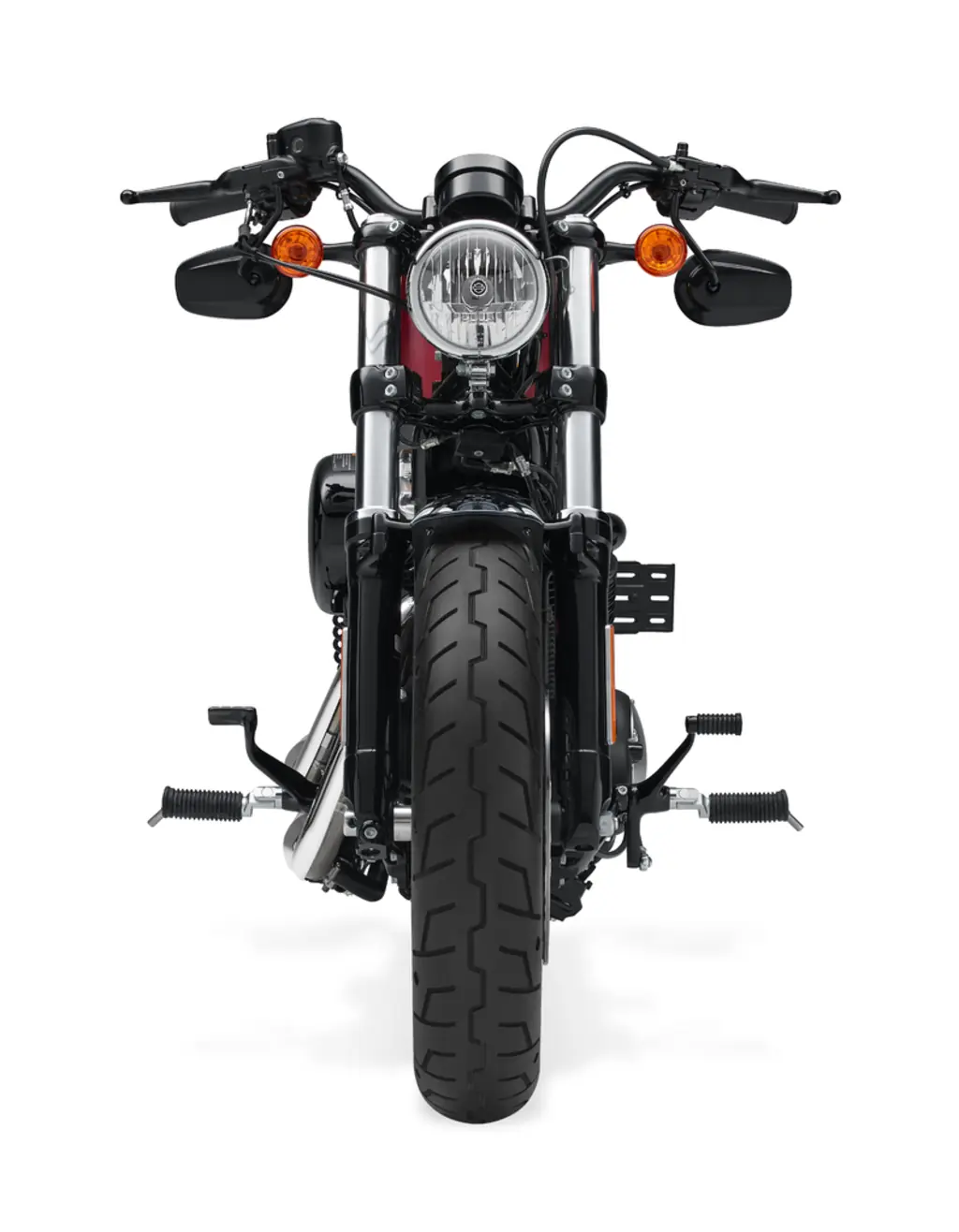 Harley-Davidson Forty-Eight XL1200X von 2016, Studiofoto, frontal, mit 16-Zoll-Vorderrad und Reifen