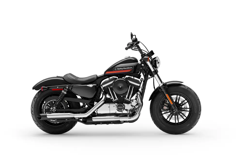 Harley-Davidson Forty-Eight Special XL1200XS von 2019, Studiofoto, rechte Seite, mit Tallboy-Lenker und Tankgrafik
