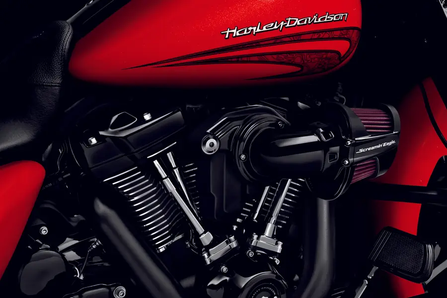 Harley-Davidson Softail mit Screamin' Eagle Performance-Teilen