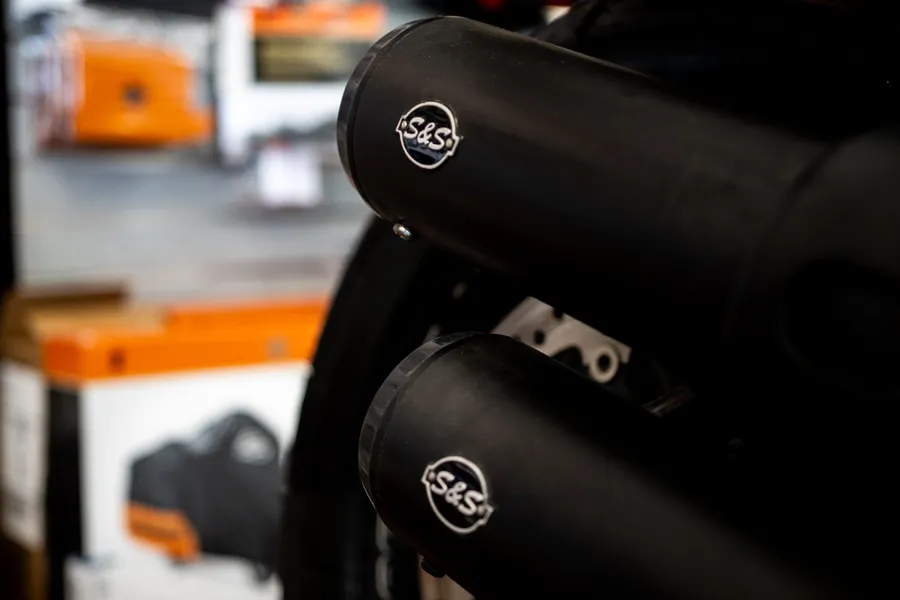 S&S Cycle Stealth Luftfilter mit Stinger-Venturi — Chrom-Finish